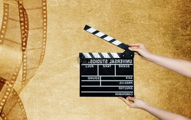 傻子有个大东西很粗感觉眼皮里面有个东西在磨眼球 有个老师抢学生东西放胸罩里面脸上有个毛孔一直能挤出东西 第5张